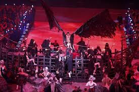 2012 Olympics Closing Ceremony London, Annie Lennox fallen angel
