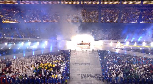 2012 Olympics Closing Ceremony London, queen brian may we will rock you light
