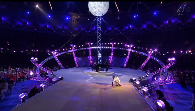 2012 Paralympics London bird gerhl moon stage dance