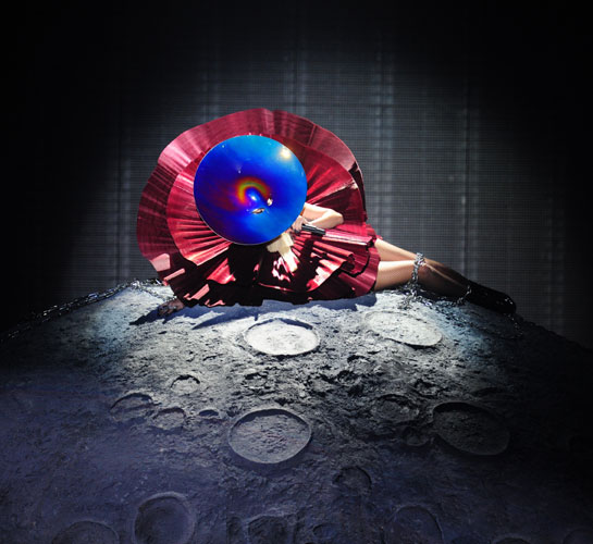 Lady Gaga Marry the Night moon