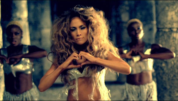Jennifer Lopez heart symbol