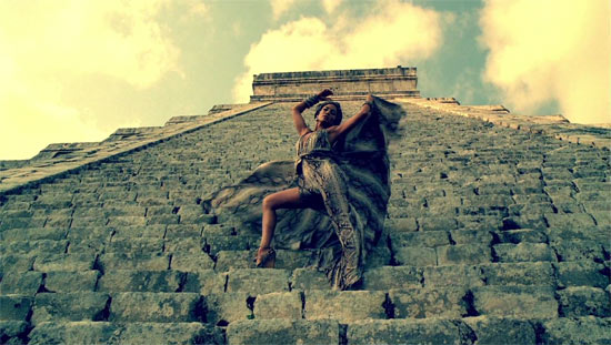 Jennifer Lopez illuminati mayan sacrifice pyramid Kukulkan serpent deity