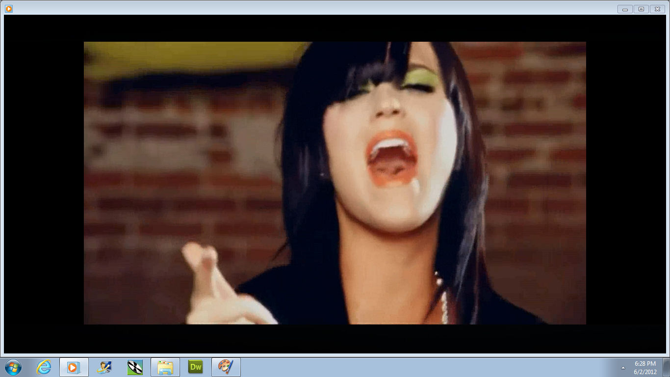 Katy Perry video Hot 'N Cold 