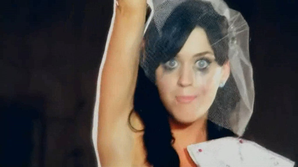 illuminati witch spell Katy Perry video Hot 'N Cold 