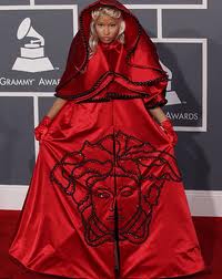 Nicki Minaj 2012 Grammy performance as Medusa 