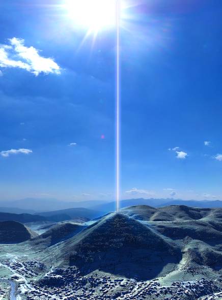 Bosnian illuminati Pyramid and light beam